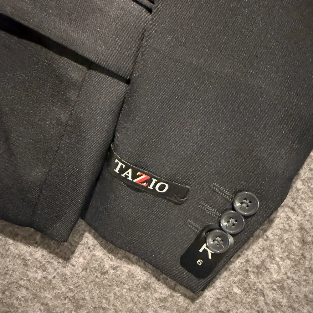 Tazio Suit Set Youth Boys sz 6 gray 4 piece jacket tie vest shirt Slim *No Pants